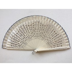 Hand fan 9999 ivory